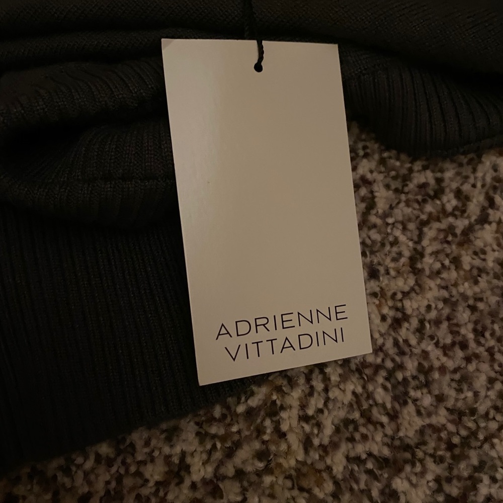 Sweater - Picture 2 of 3